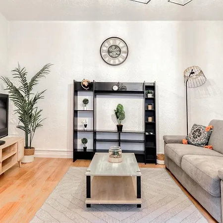 Le Central - Wifi - Tout A Pied * Каркассонн