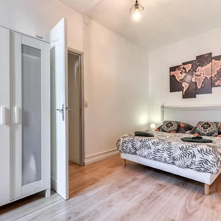 Апартаменти Le Central - Wifi - Tout A Pied